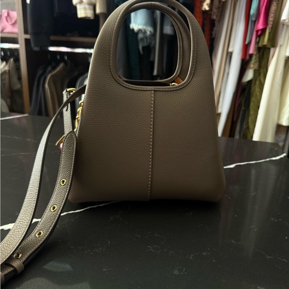 COACH LANA BAG 23 BRASS DARK STONE - Picture 5 of 9